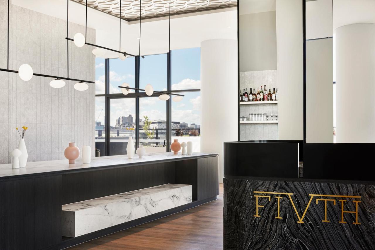 Aparthotel Oakwood Premier Melburne Exterior foto The bar at 570 Madison Avenue